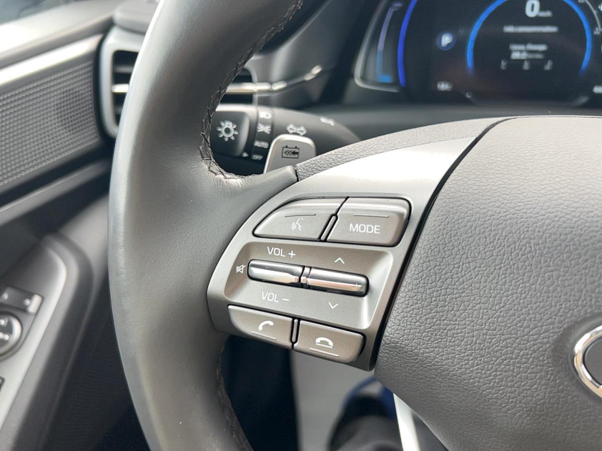 2020 Hyundai IONIQ Electric - Image 22
