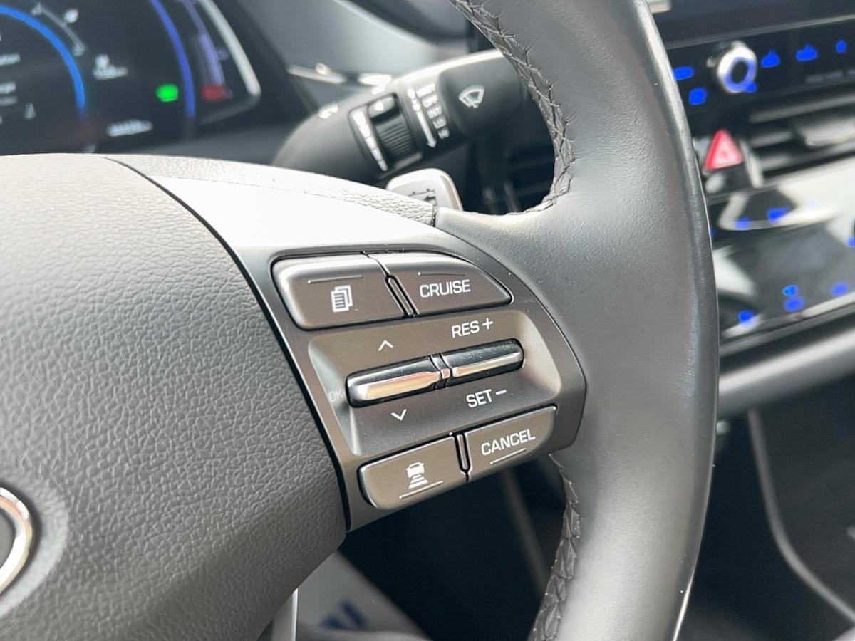 2020 Hyundai IONIQ Electric - Image 23
