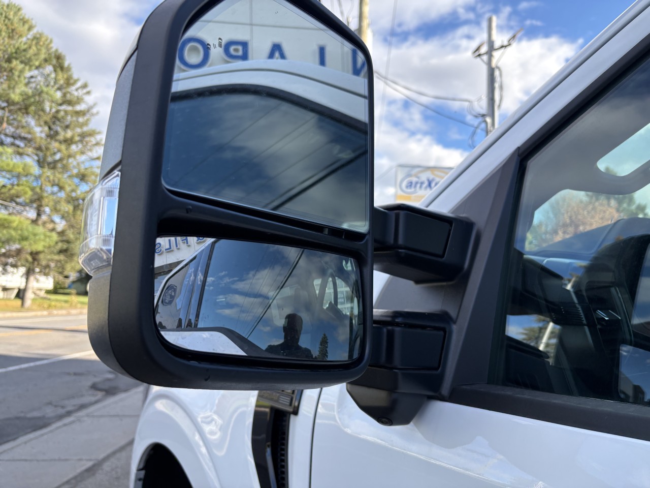 2026 Ford F-150 - Image 18