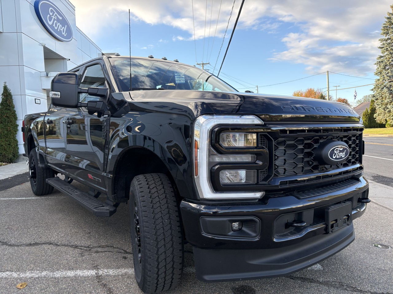 2027 Ford Super Duty F-250 SRW - Image 12
