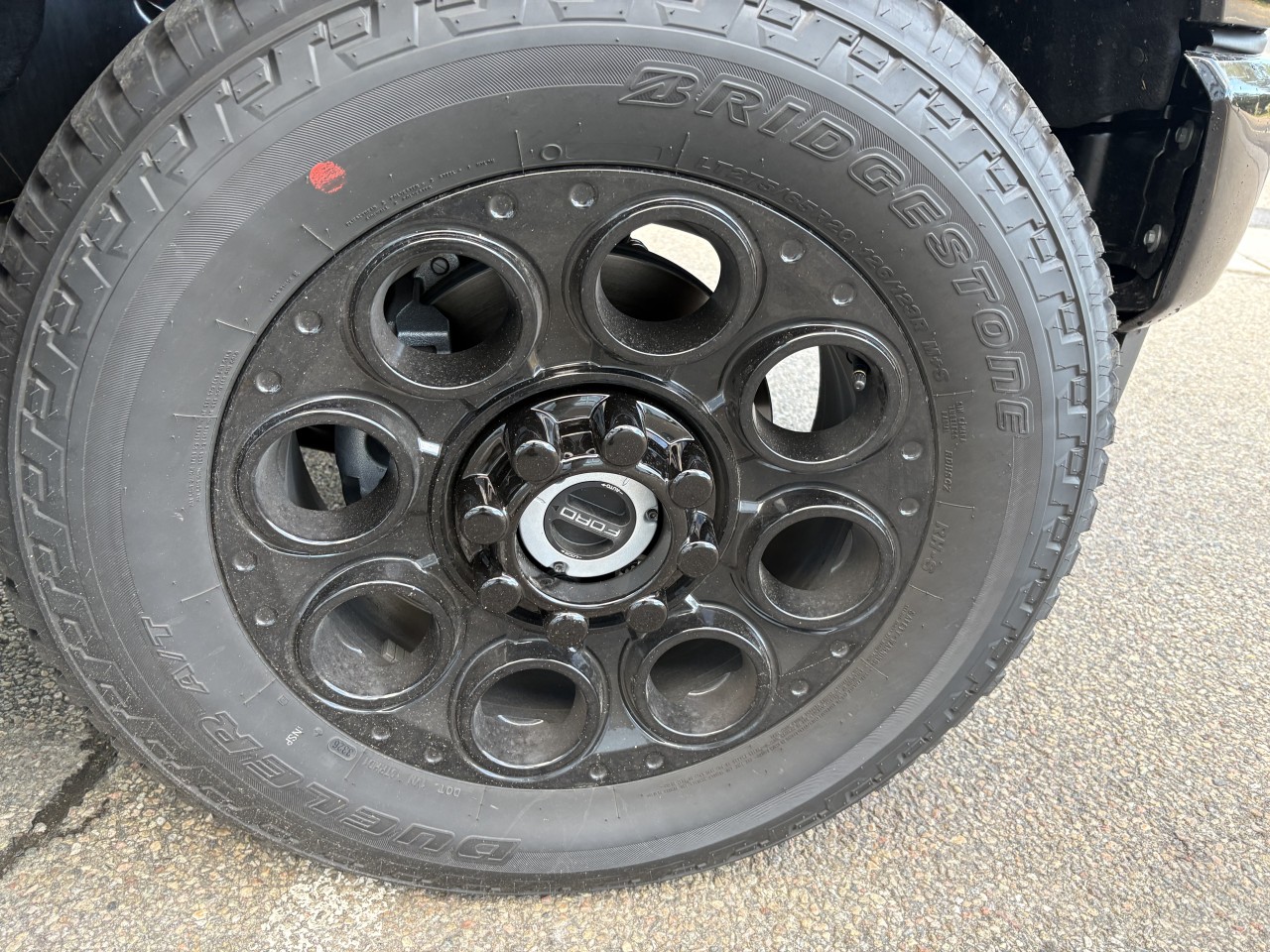 2027 Ford Super Duty F-250 SRW - Image 18