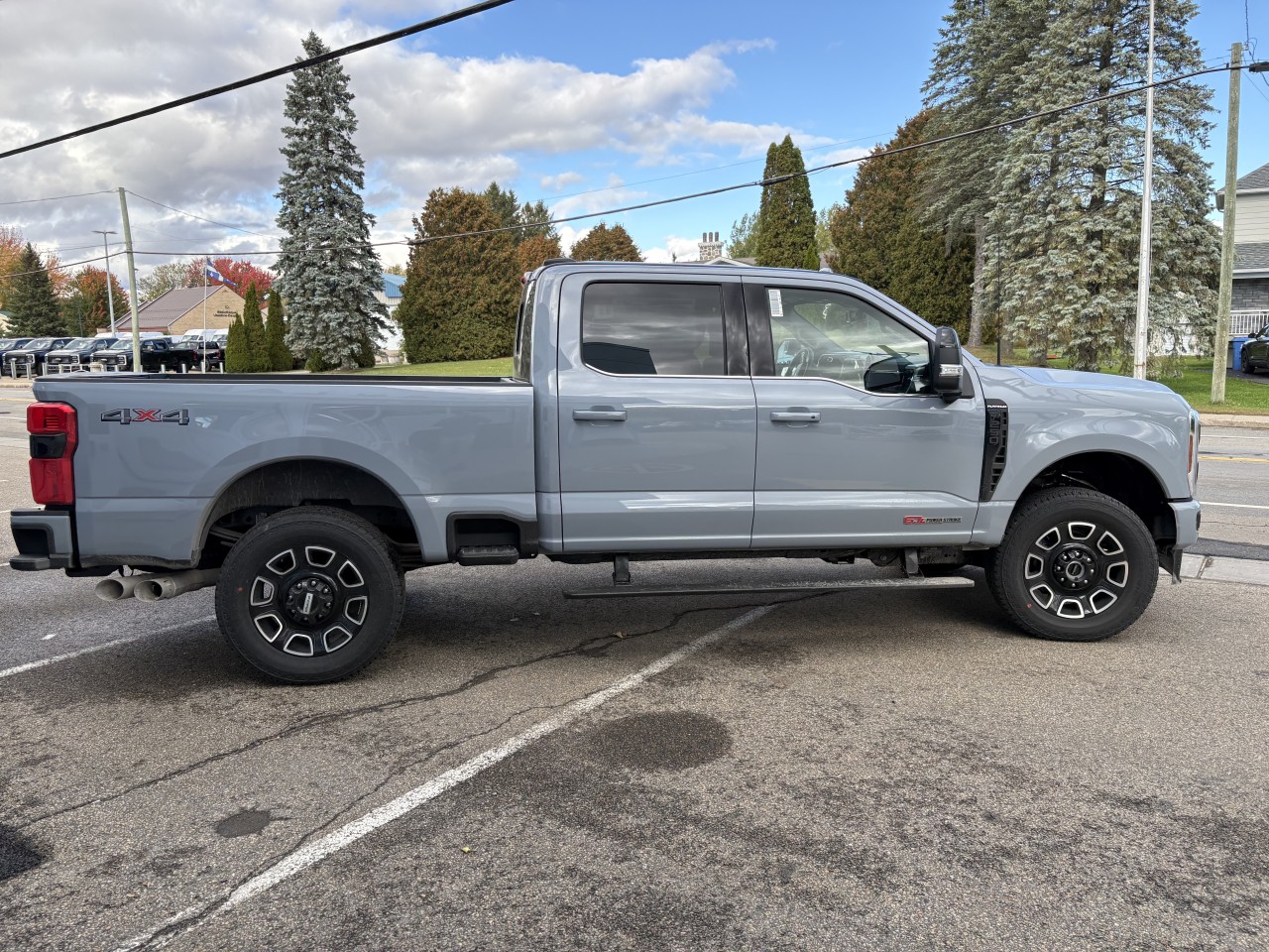 2027 Ford Super Duty F-250 SRW - Image 10