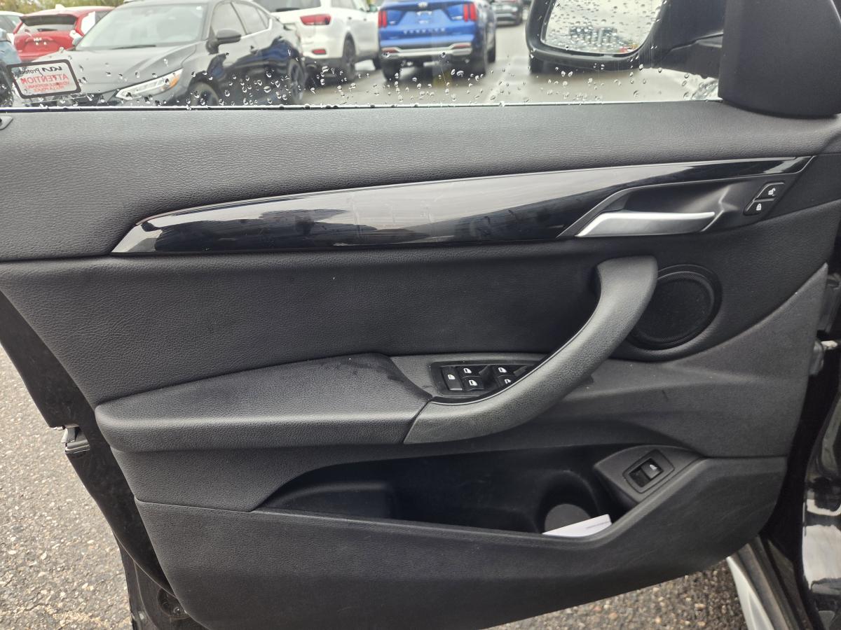 2017 BMW X1 - Image 10