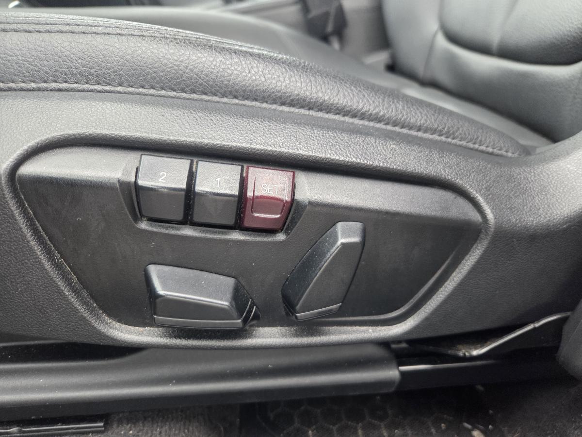 2017 BMW X1 - Image 11
