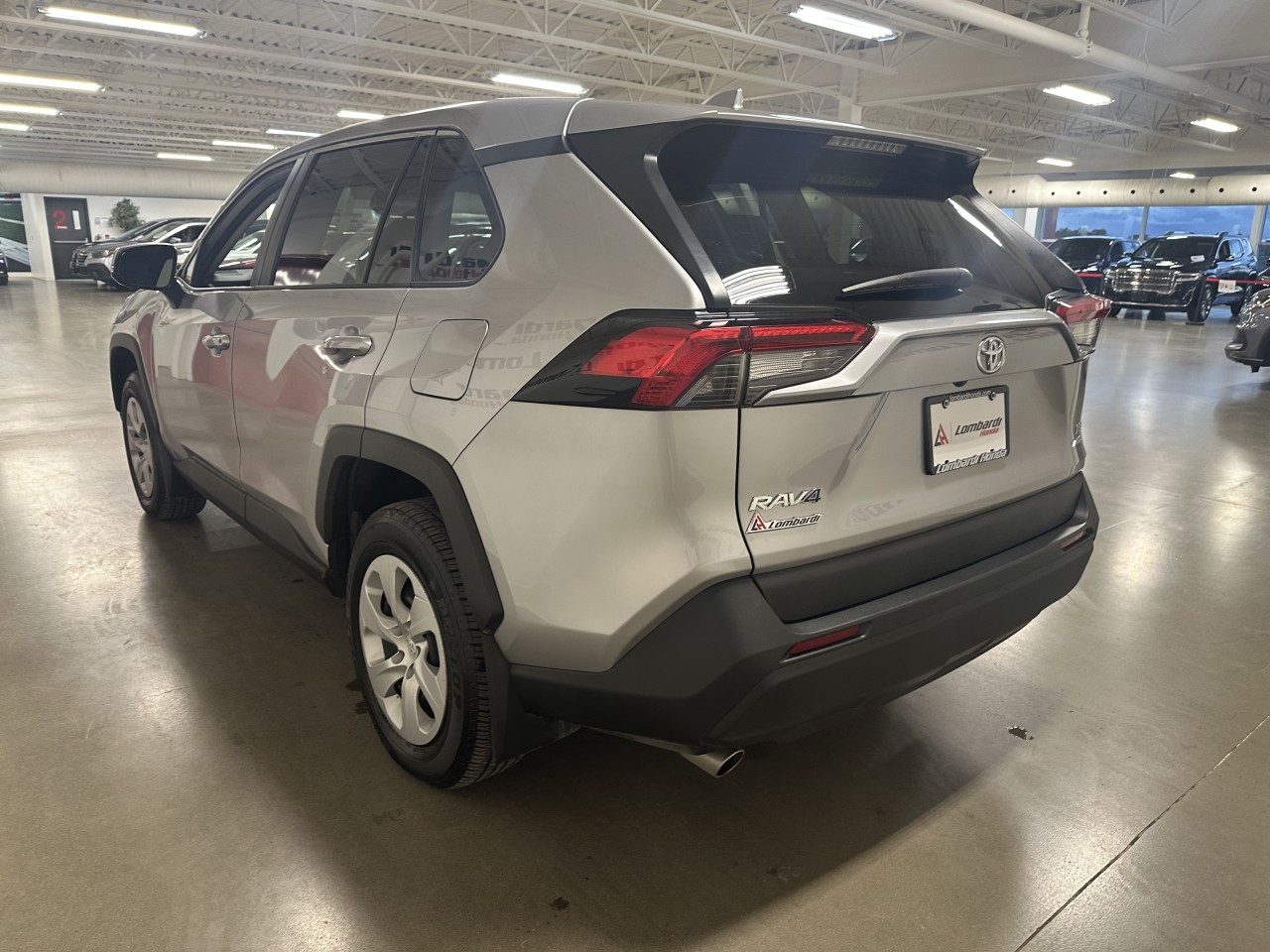 2024 Toyota RAV4 - Image 12