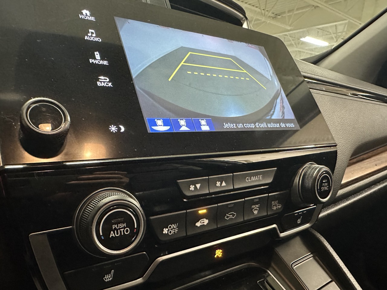 2018 Honda CR-V - Image 21