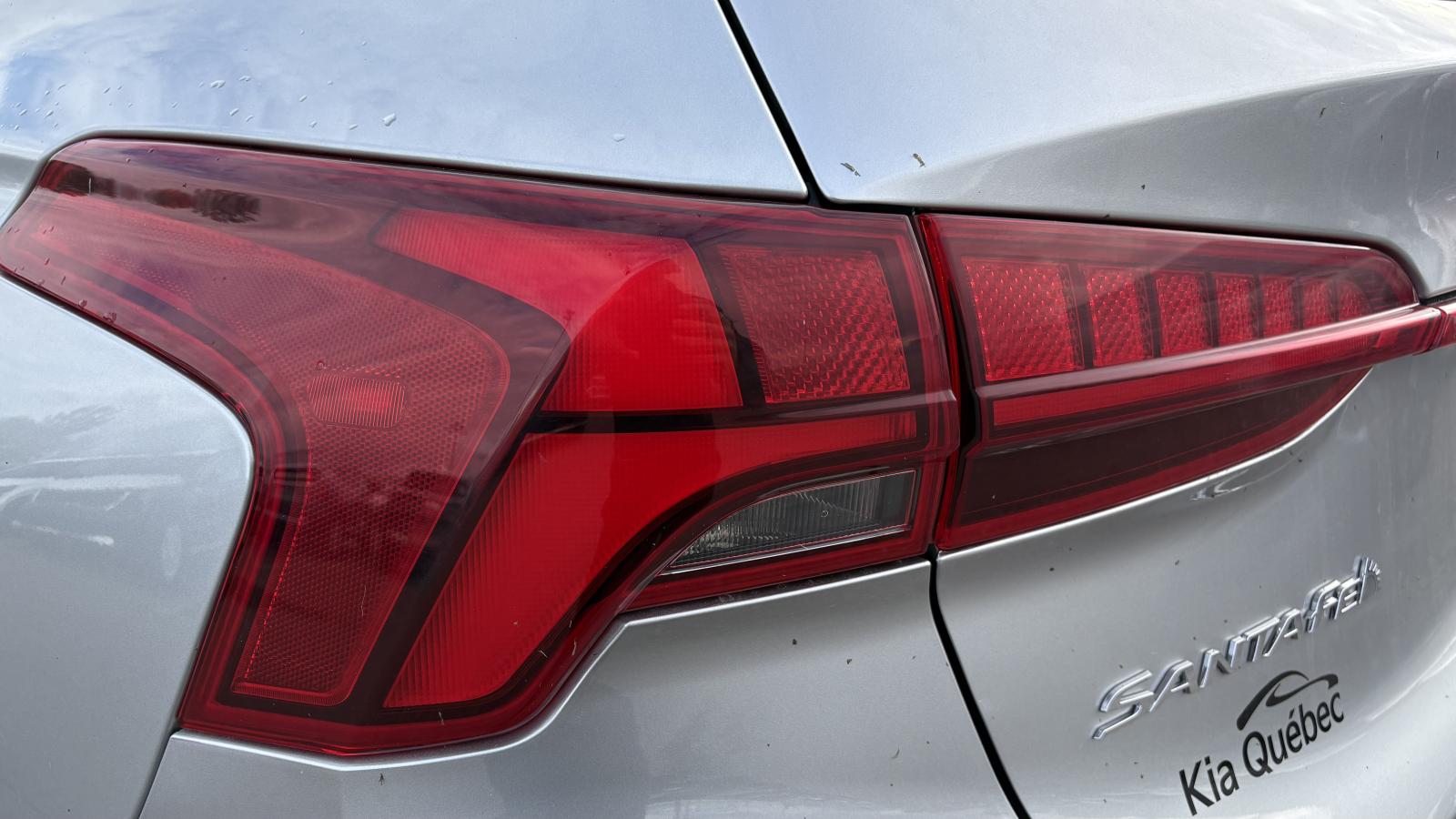 2021 Hyundai Santa Fe - Image 10