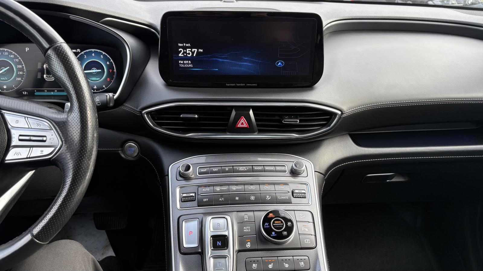 2021 Hyundai Santa Fe - Image 22
