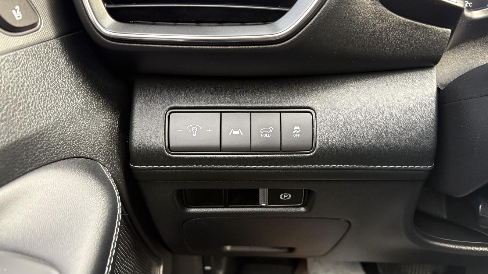 2021 Hyundai Santa Fe - Image 29