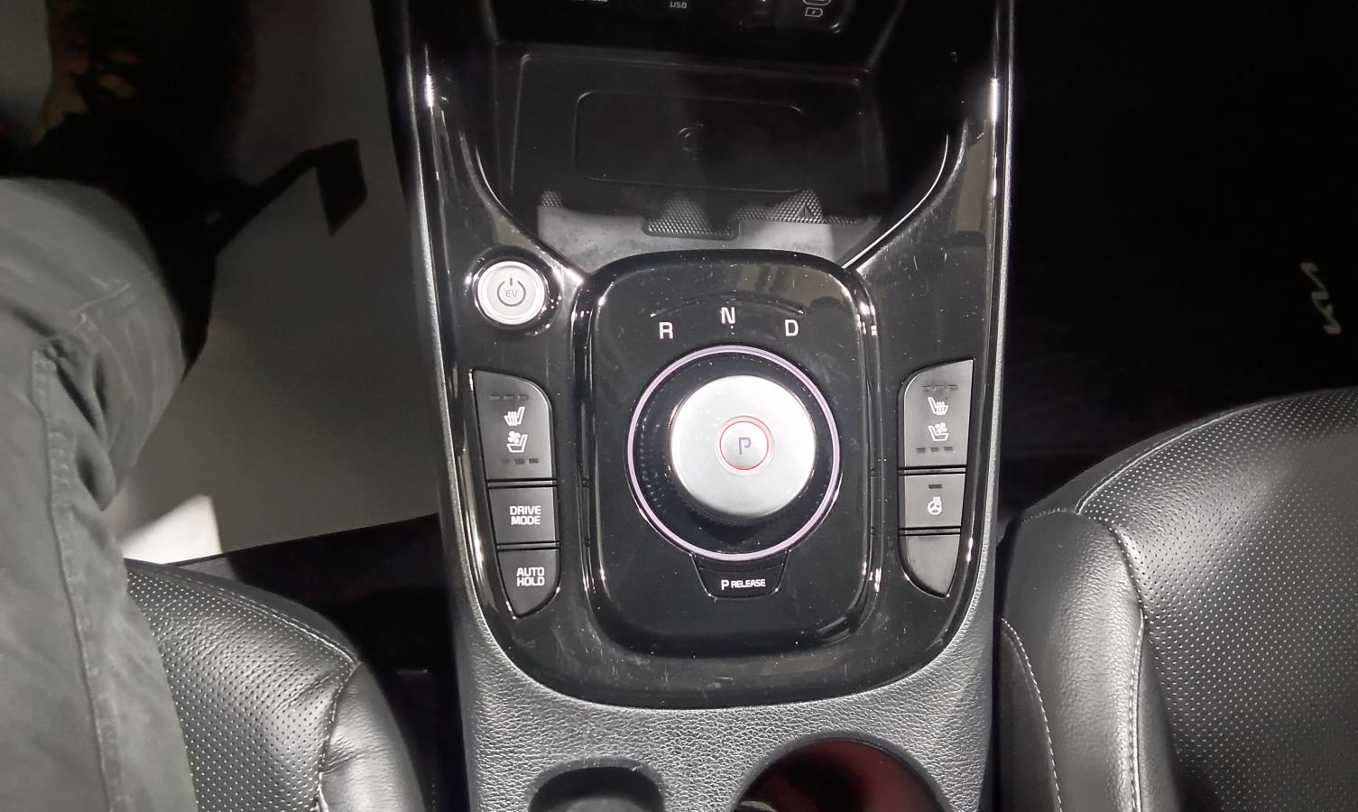 2023 Kia Soul EV - Image 19
