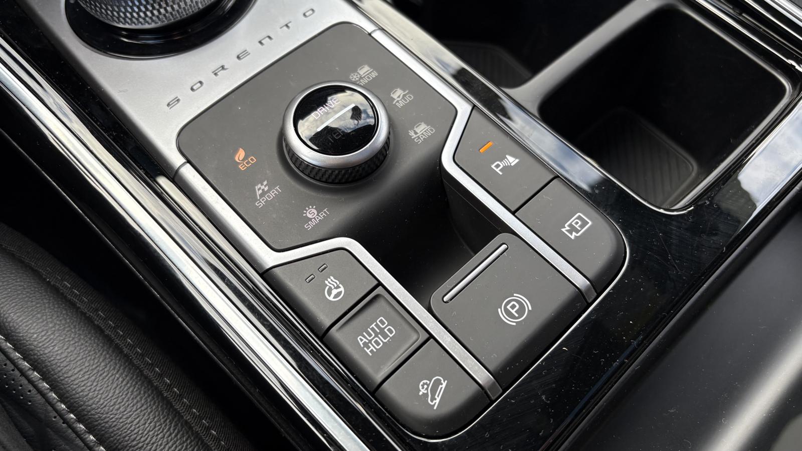 2026 Kia Sorento - Image 27