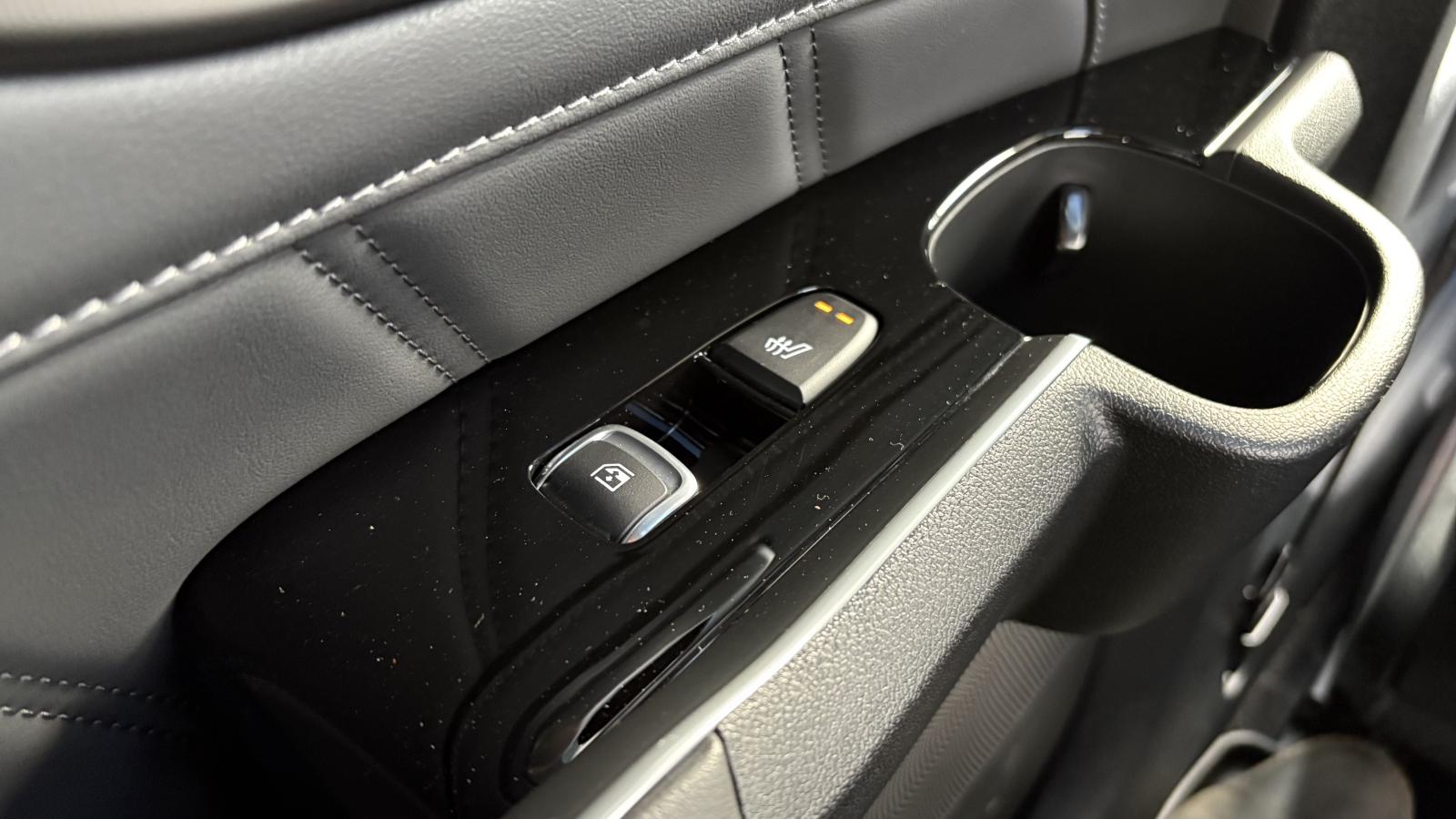 2026 Kia Sorento - Image 35