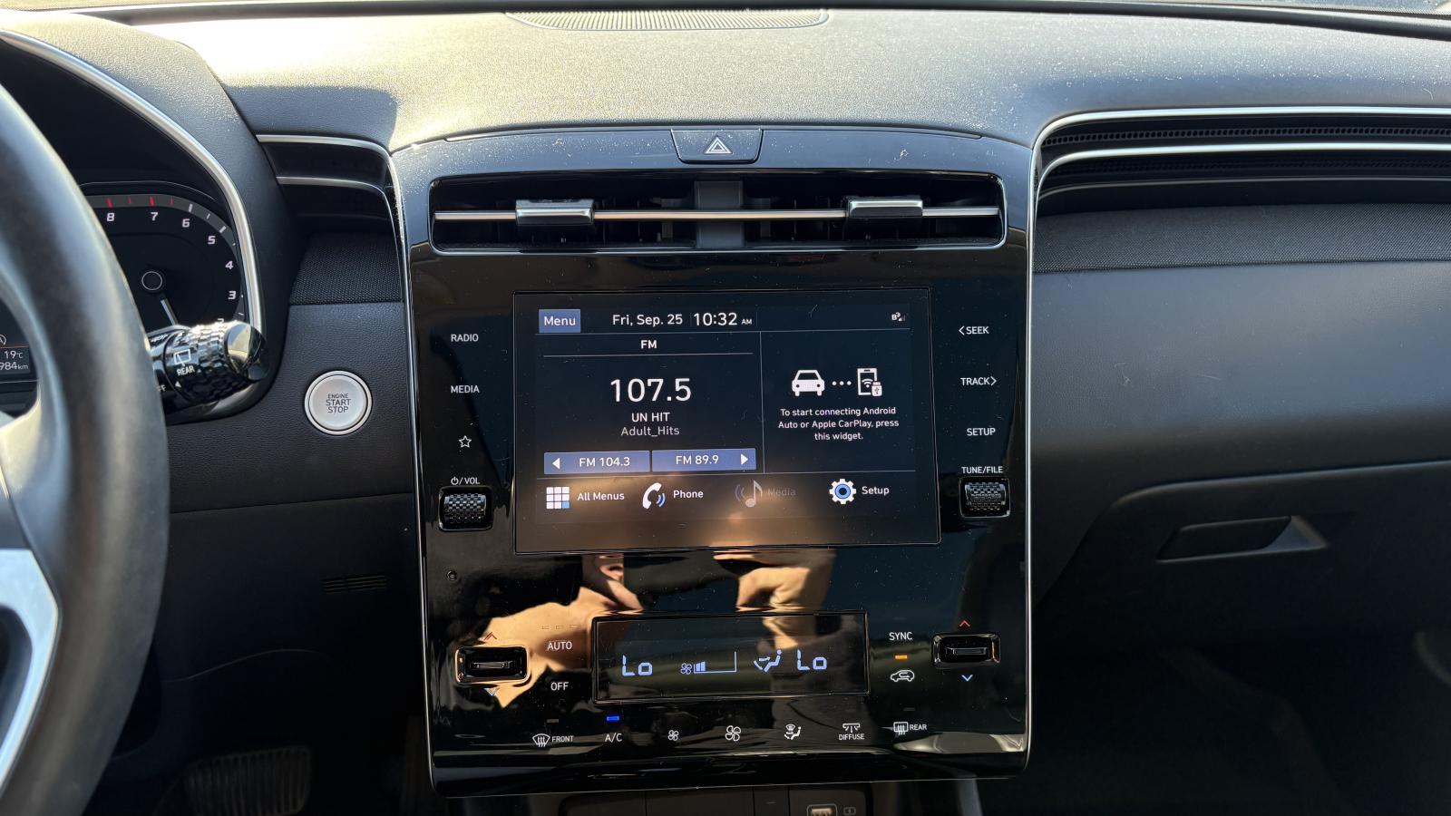 2022 Hyundai Tucson - Image 22