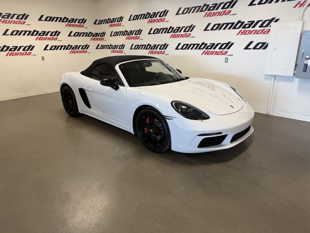 2018 Porsche 718 Boxster - Image 10