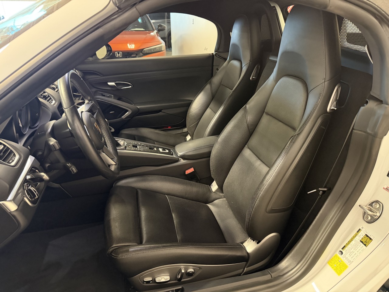 2018 Porsche 718 Boxster - Image 20