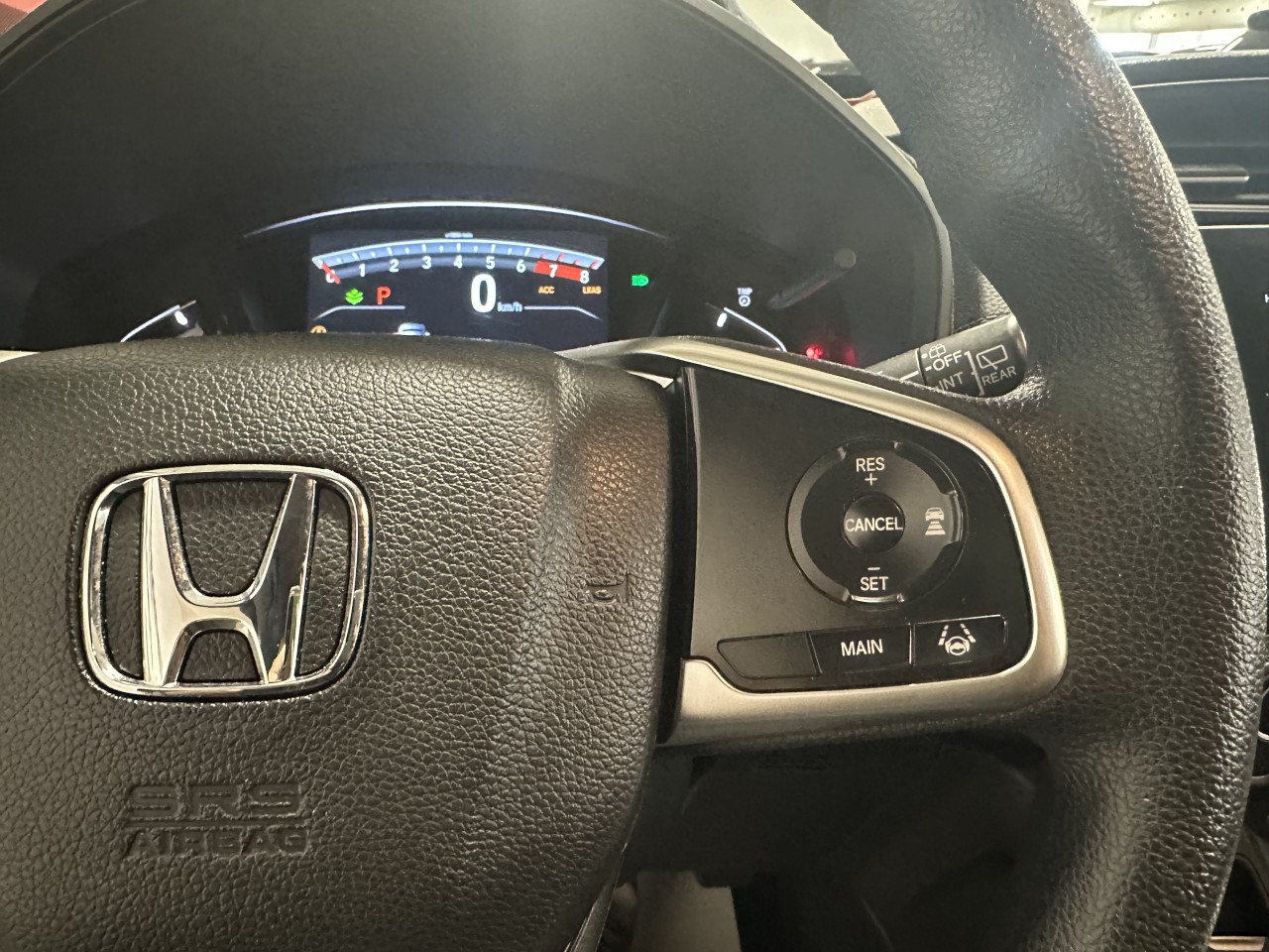 2018 Honda CR-V - Image 17