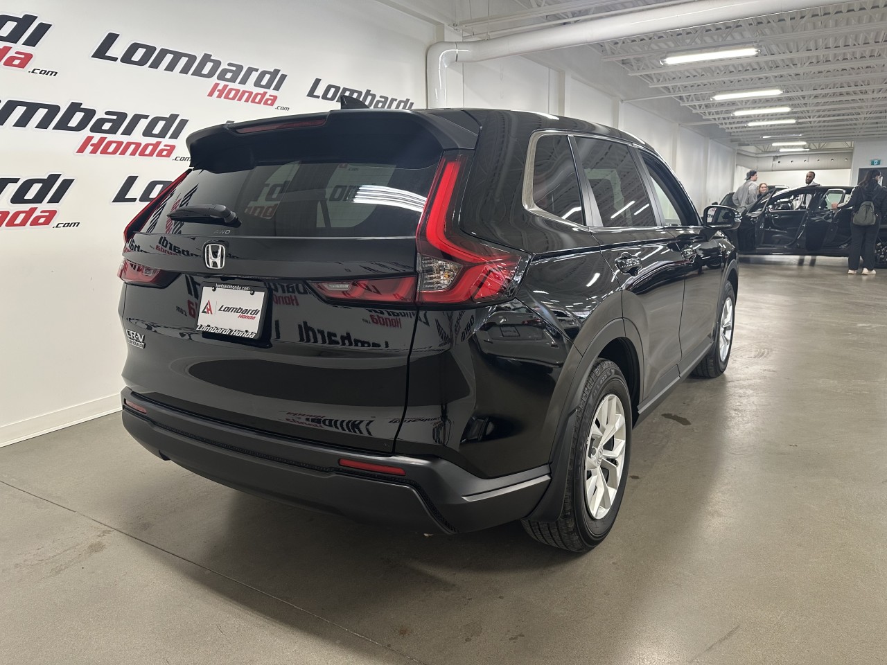 2025 Honda CR-V - Image 10