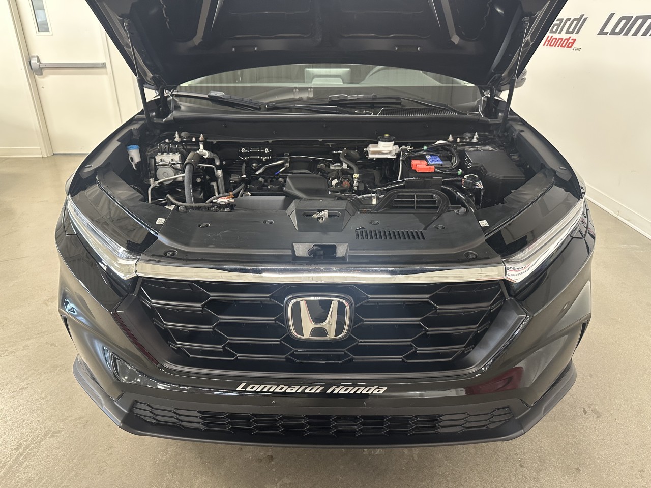 2025 Honda CR-V - Image 25