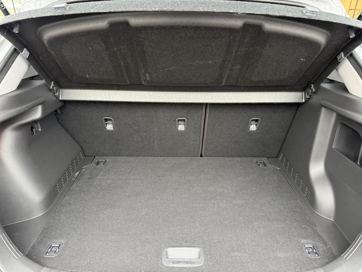 2021 Hyundai Kona - Image 12