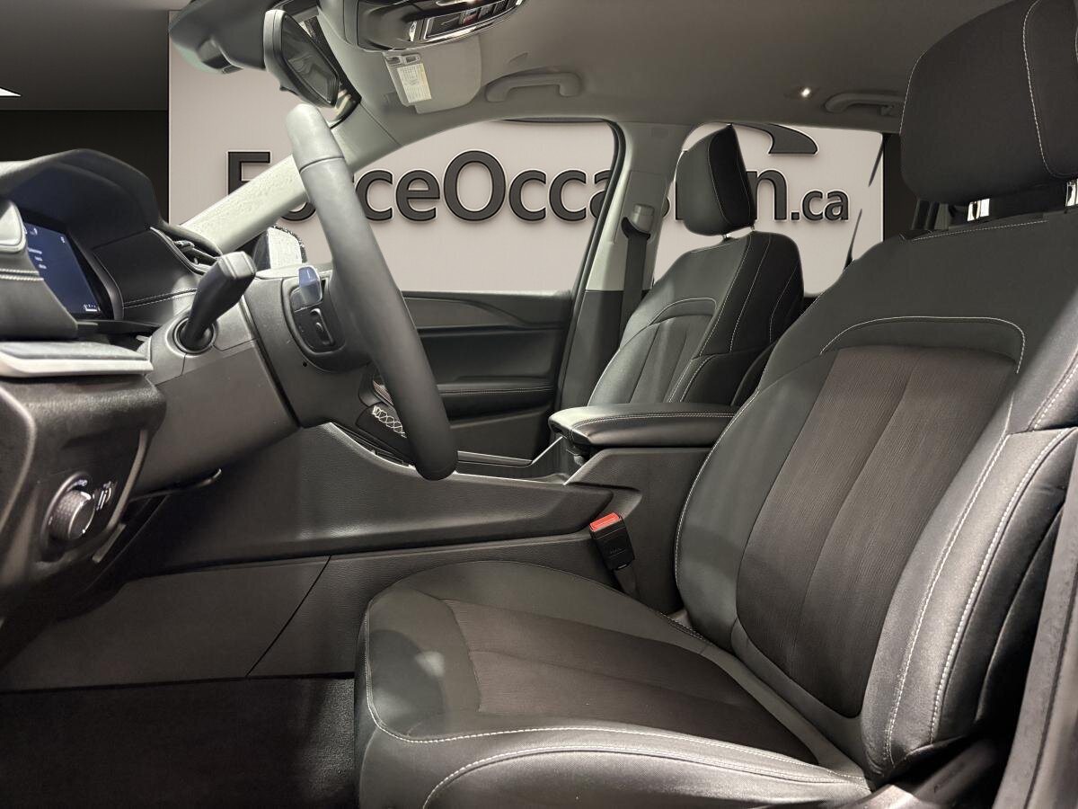 2024 Jeep Grand Cherokee - Image 6