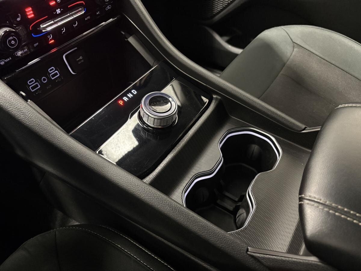 2024 Jeep Grand Cherokee - Image 19