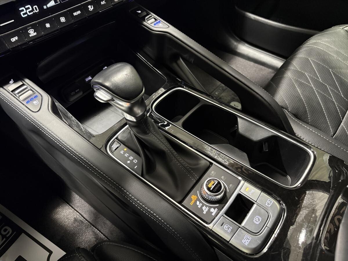2024 Kia Telluride - Image 20