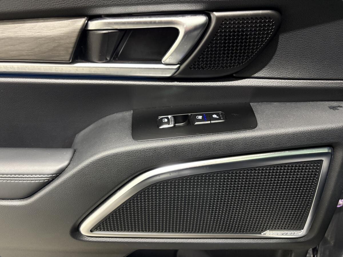 2024 Kia Telluride - Image 25