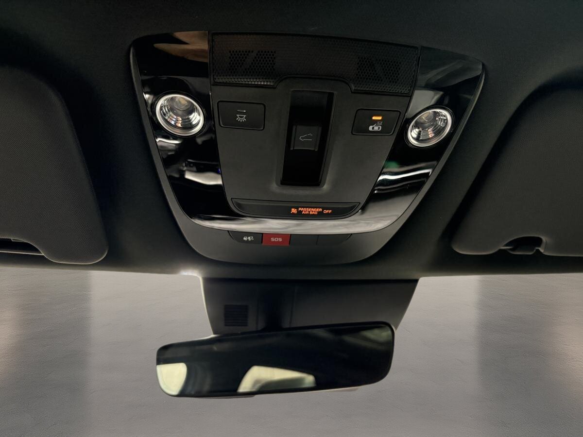 2024 Kia Sportage - Image 24