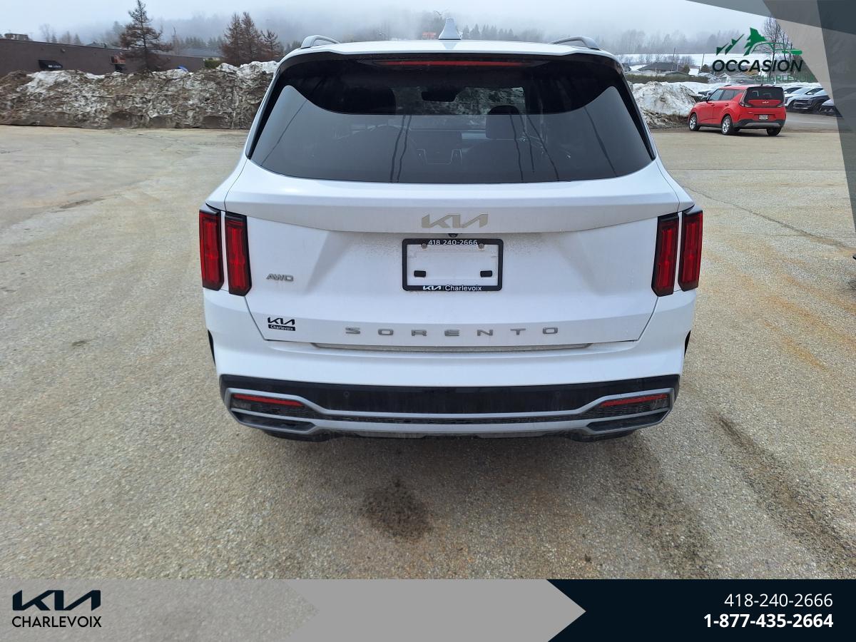 2022 Kia Sorento - Image 5