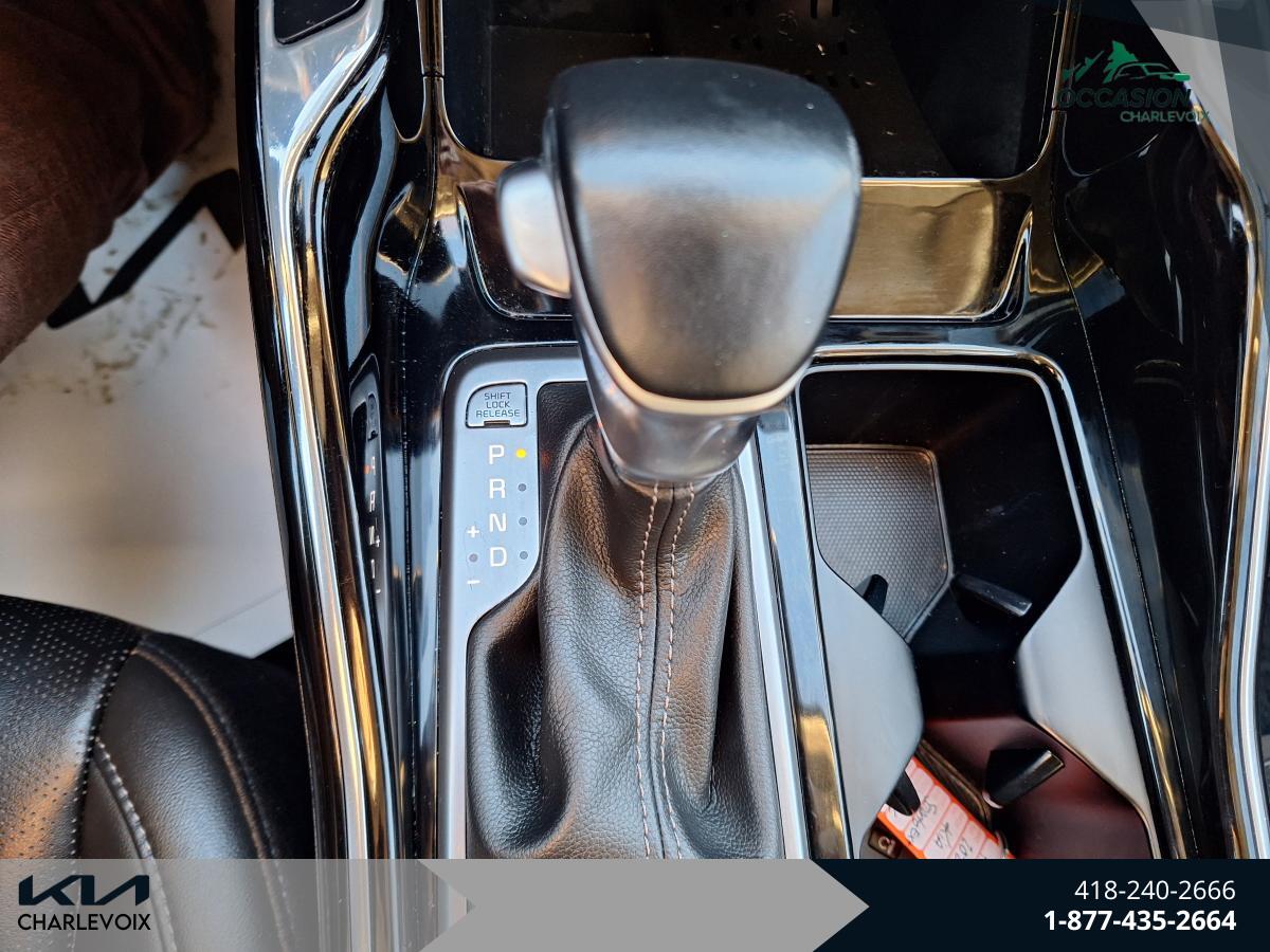 2022 Kia Sorento - Image 21