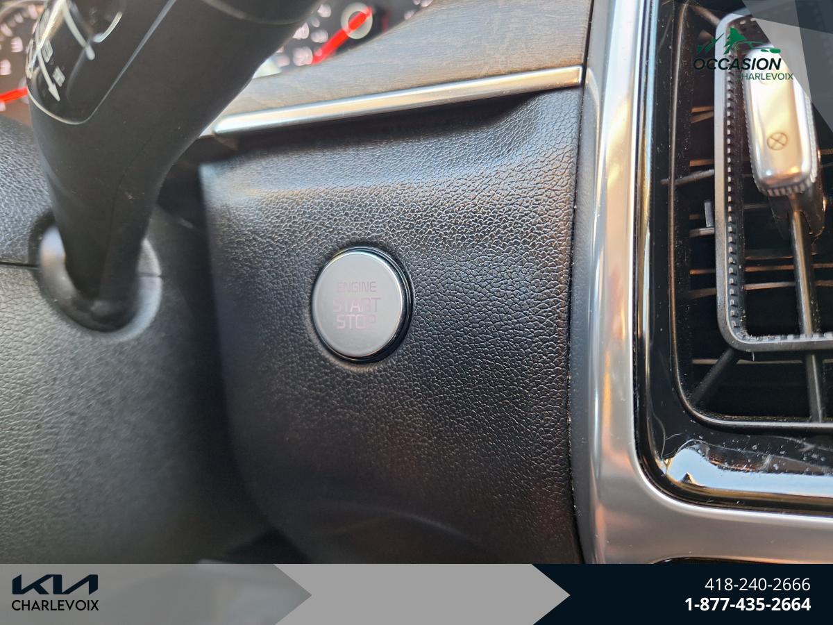 2022 Kia Sorento - Image 22