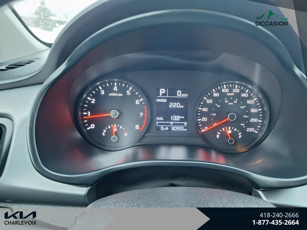 2023 Kia Rio5 - Image 12