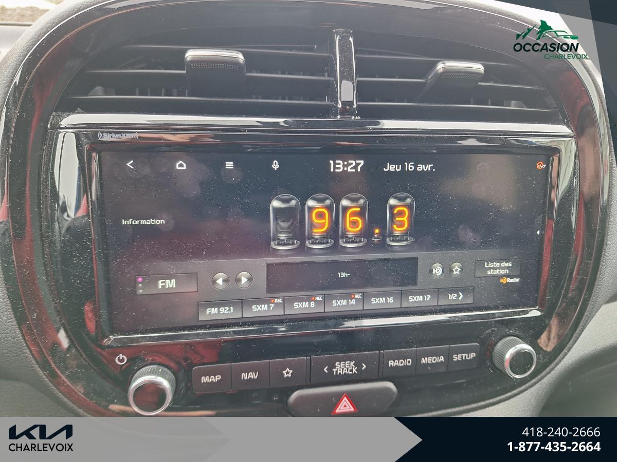 2022 Kia Soul - Image 16