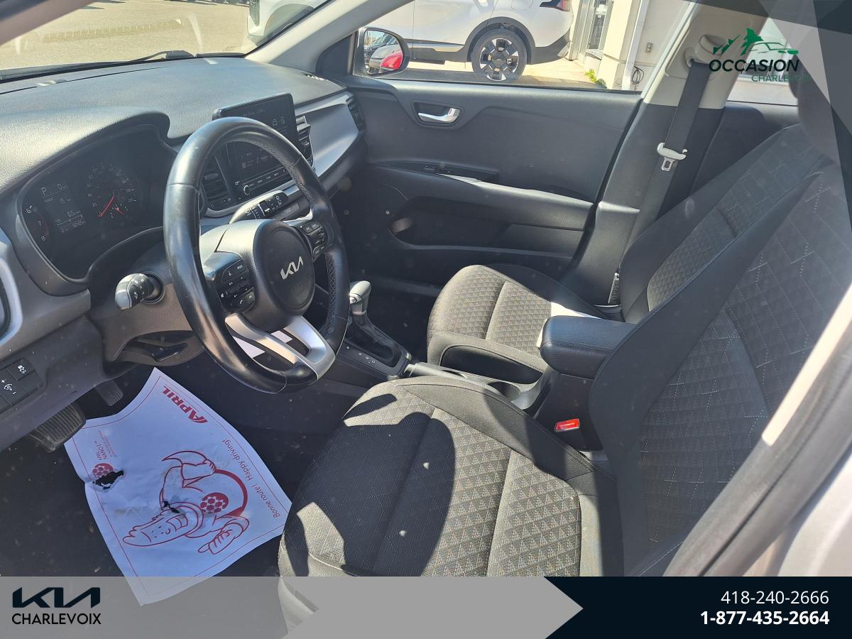 2023 Kia Rio5 - Image 10