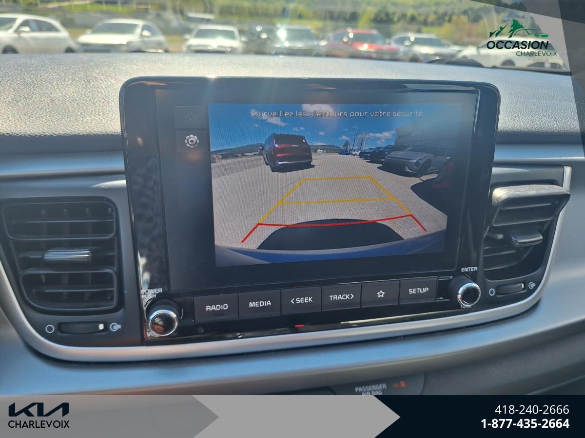2023 Kia Rio5 - Image 15