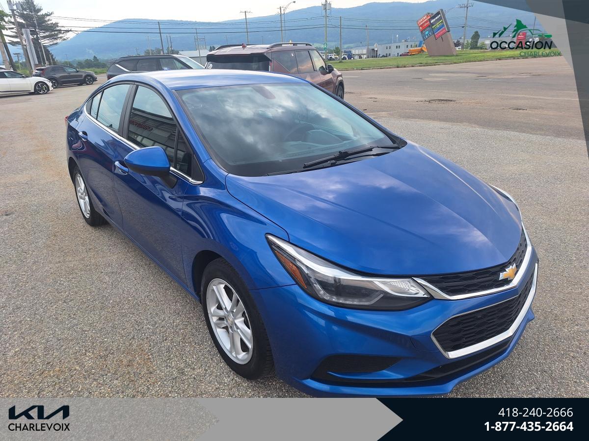 2018 Chevrolet Cruze - Image 3