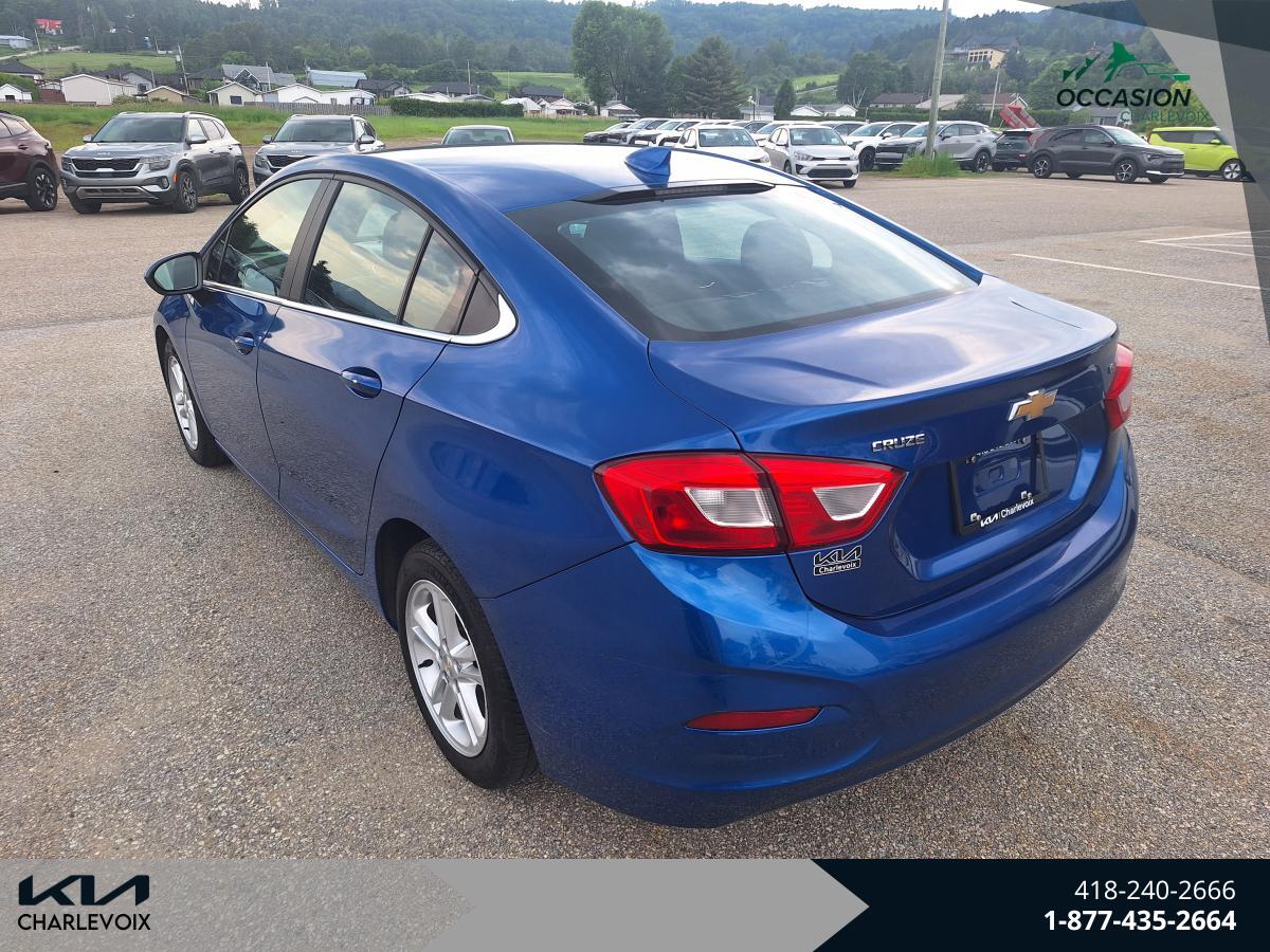 2018 Chevrolet Cruze - Image 6