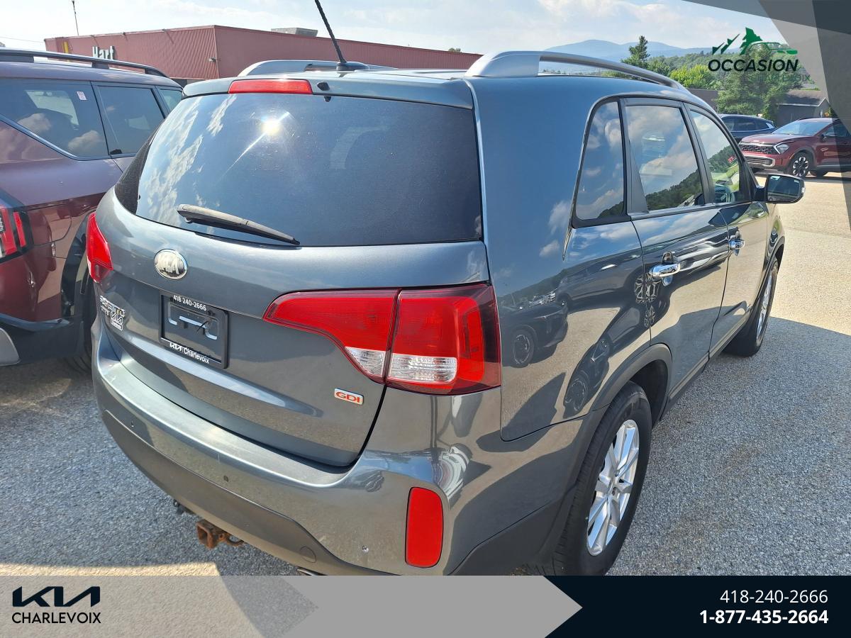 2014 Kia Sorento - Image 4