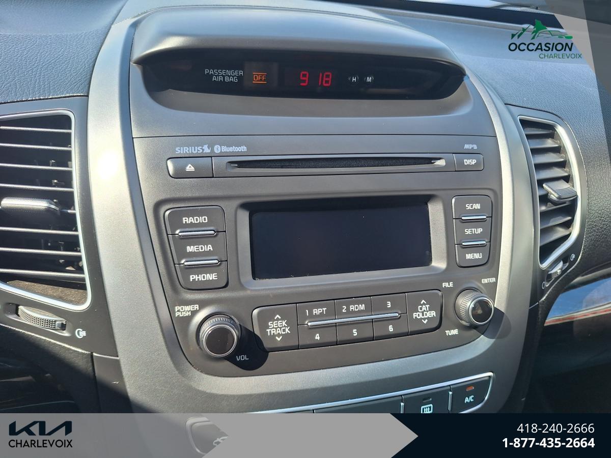 2014 Kia Sorento - Image 15