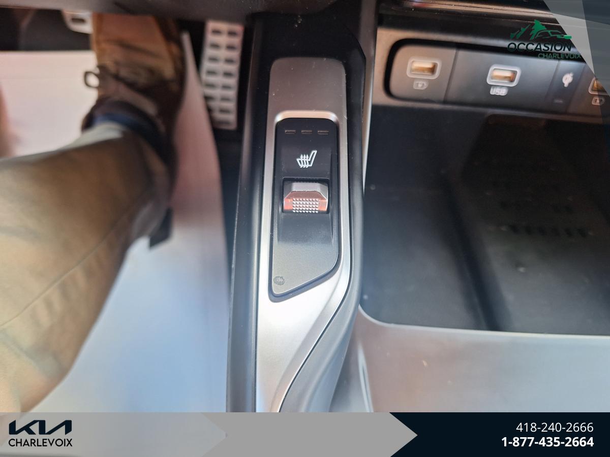 2023 Kia Sorento - Image 18