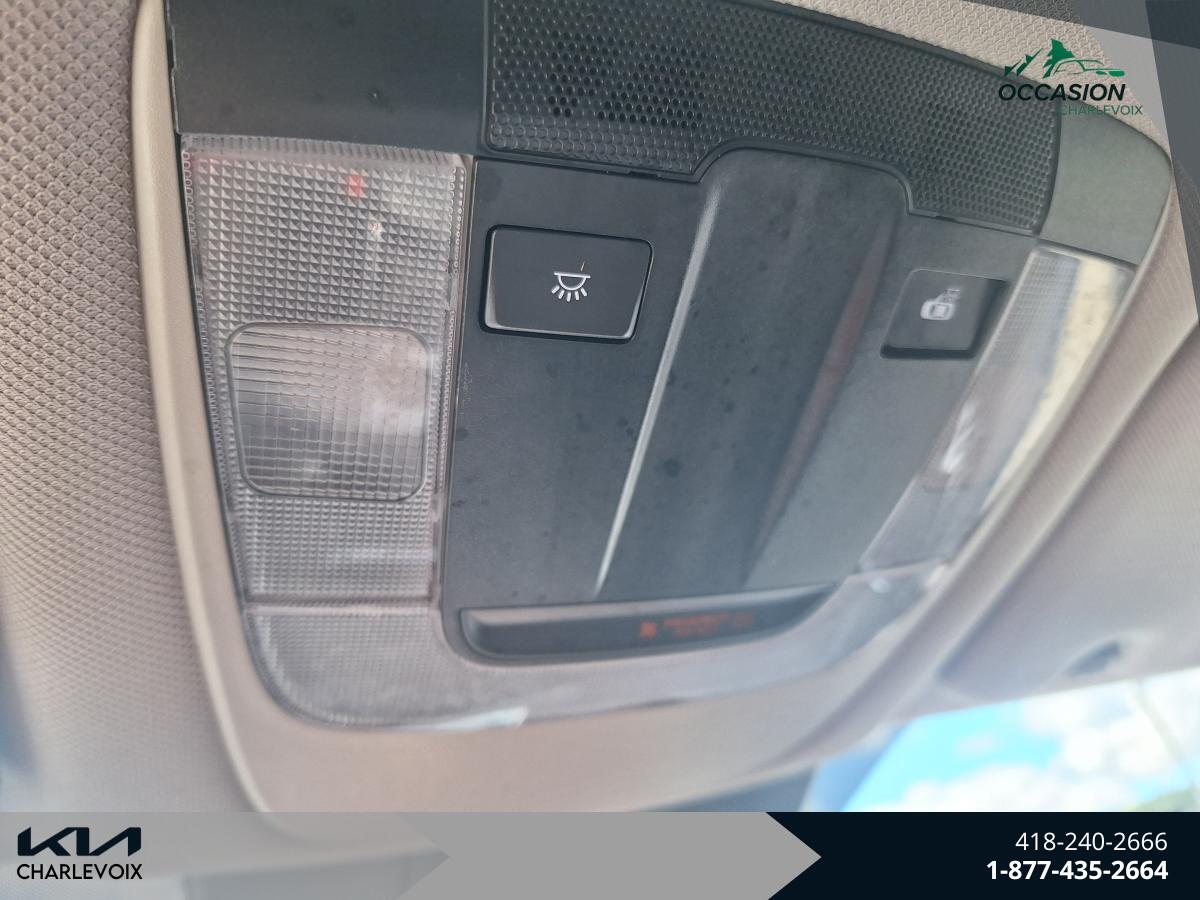 2023 Kia Sorento - Image 22