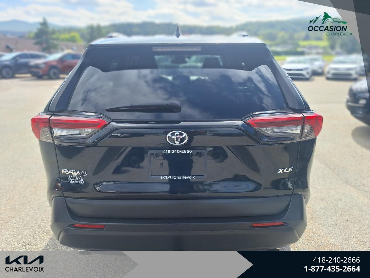 2019 Toyota RAV4 - Image 5