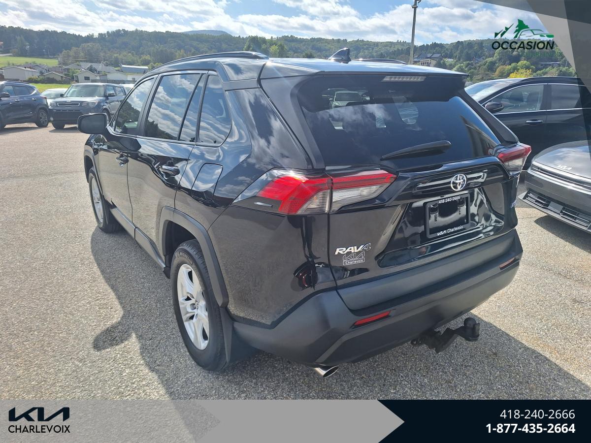 2019 Toyota RAV4 - Image 6