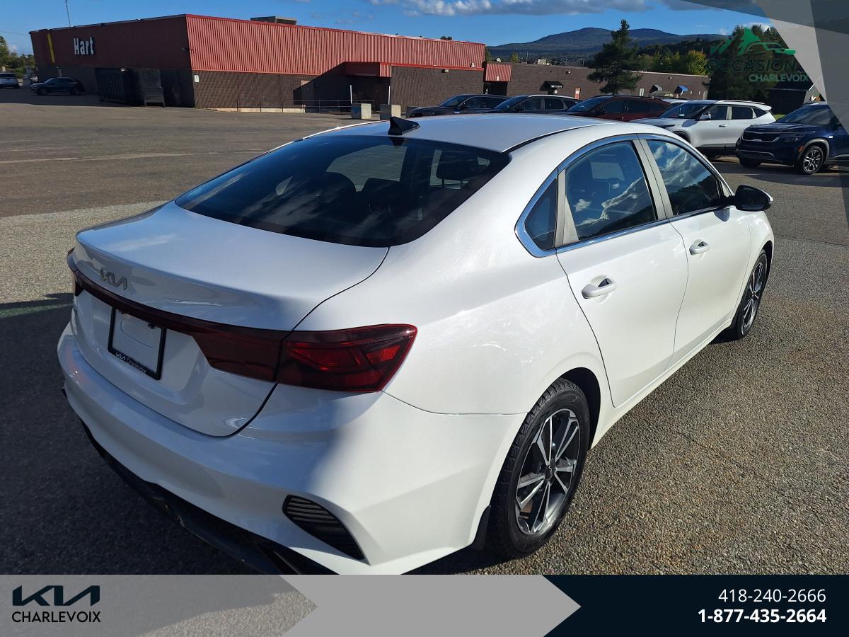 2023 Kia Forte - Image 4
