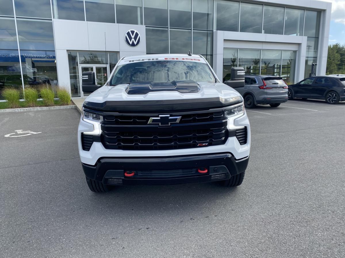 2023 Chevrolet Silverado 1500 - Image 2