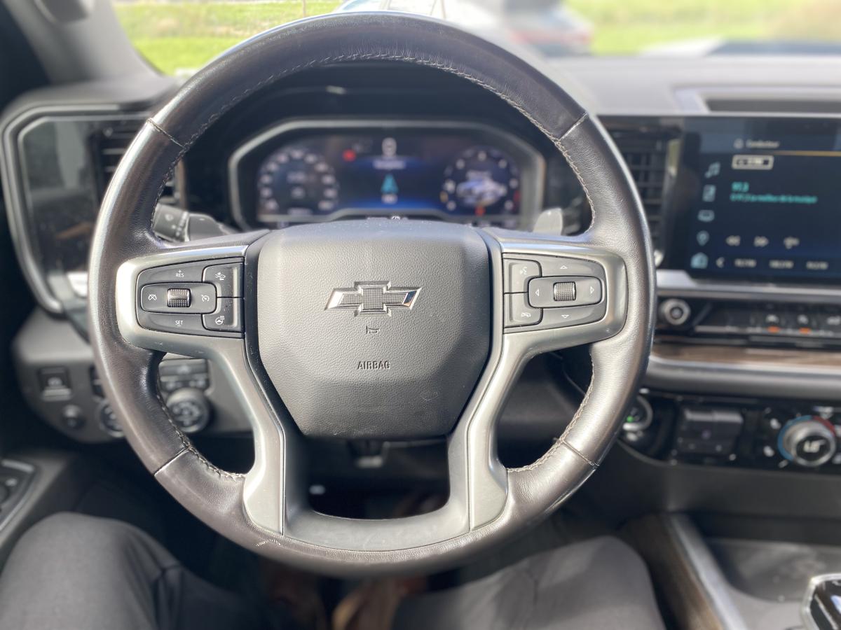 2023 Chevrolet Silverado 1500 - Image 13