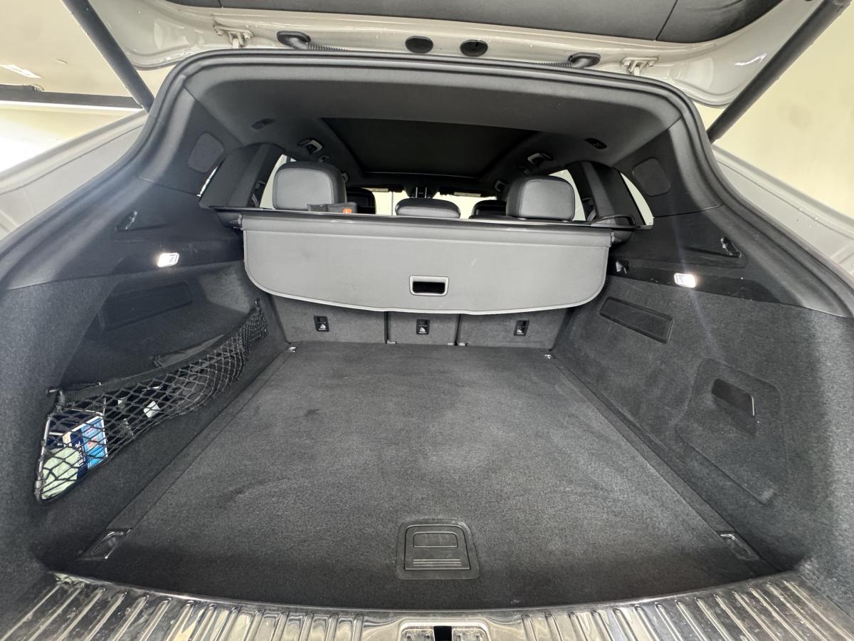 2023 Porsche Cayenne - Image 9