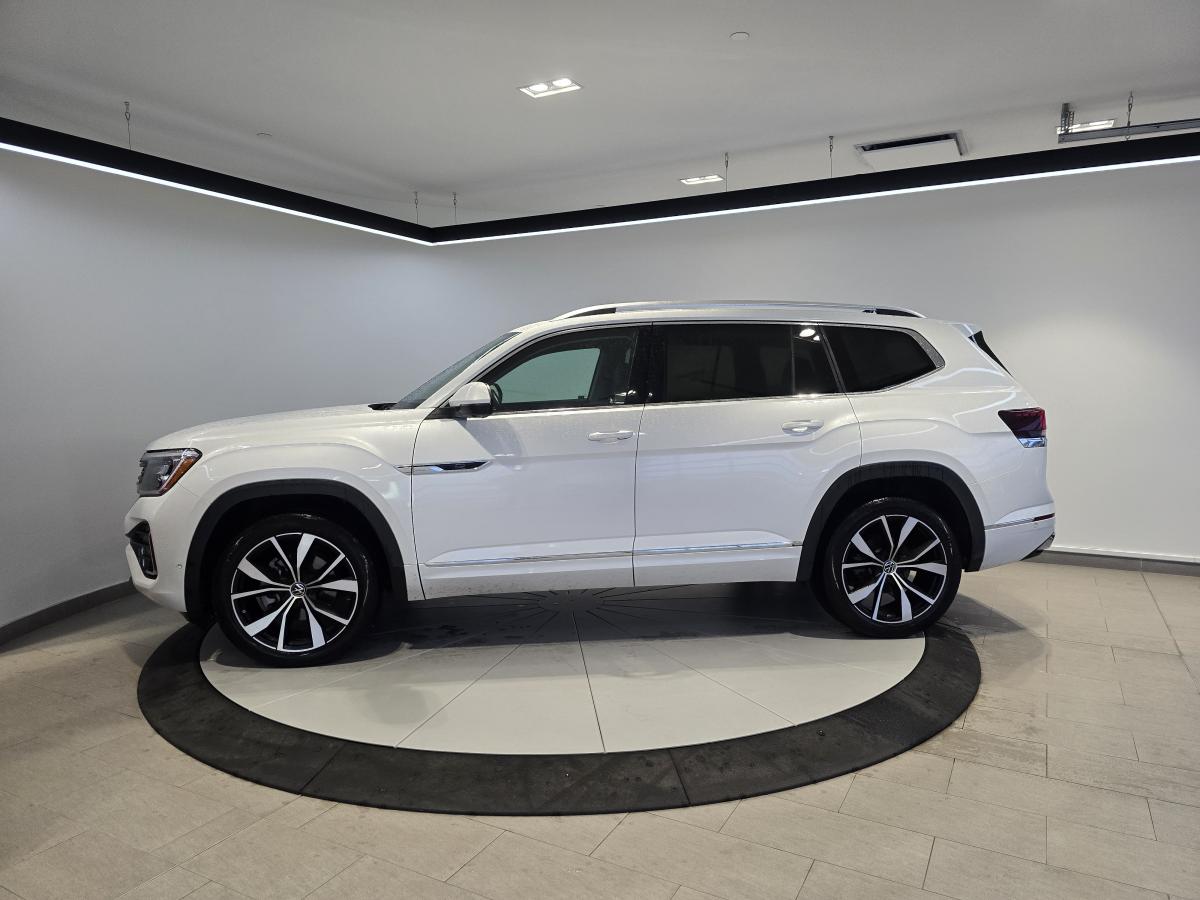 2025 Volkswagen Atlas - Image 9