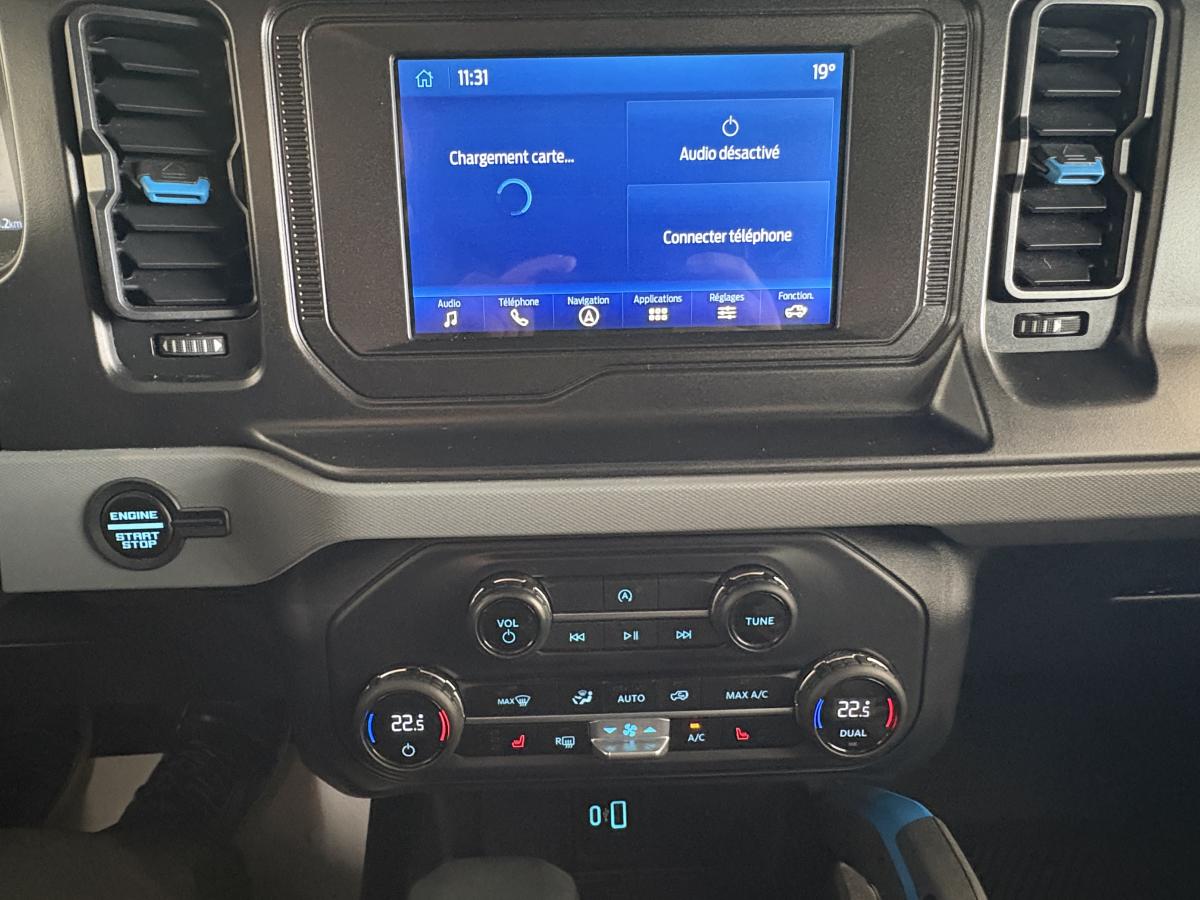 2023 Ford Bronco - Image 21