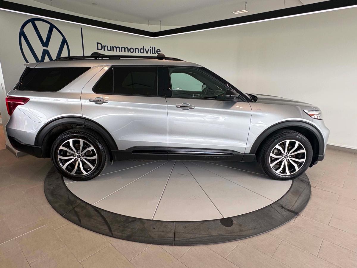 2023 Ford Explorer - Image 7